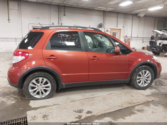 Suzuki SX4 Tech Valu Pkg (nav)