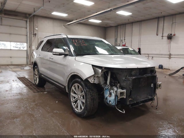 Salvage Ford Explorer Image