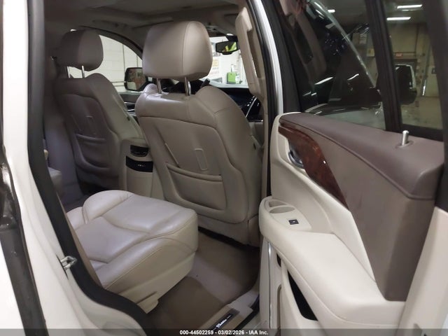 Cadillac Escalade Premium Collection