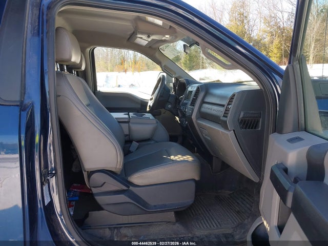 Ford F-350 Xl