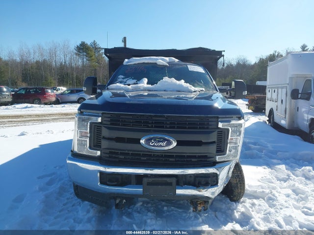 Ford F-350 Xl