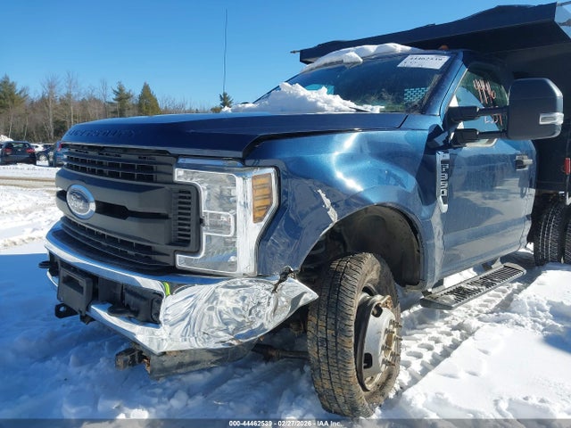 Ford F-350 Xl