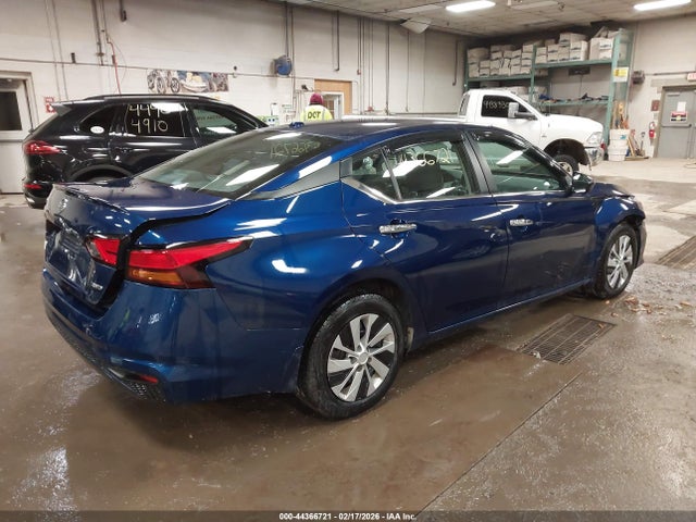 Nissan Altima S Intelligent Awd