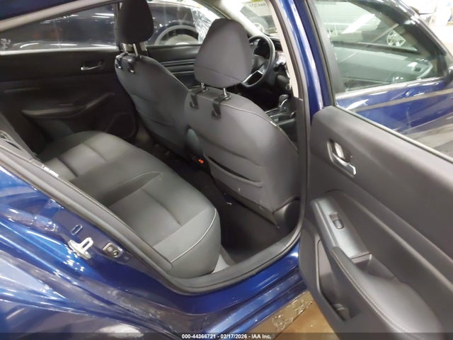 Nissan Altima S Intelligent Awd