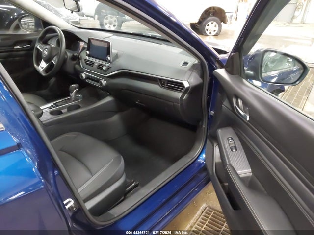 Nissan Altima S Intelligent Awd
