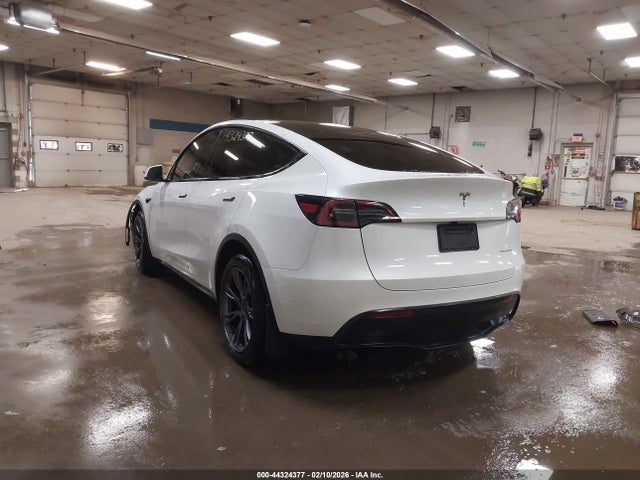 Tesla Model Y Long Range Dual Motor All-wheel Drive
