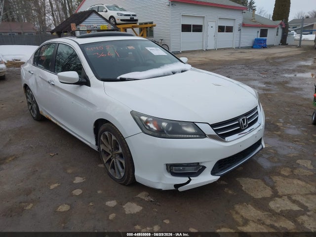 Salvage Honda Accord Image