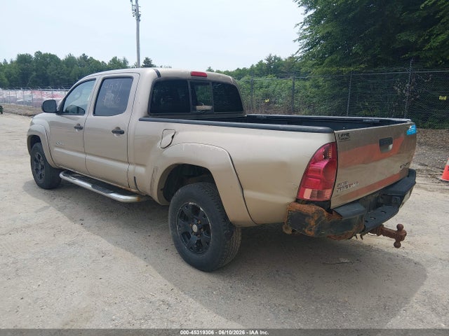 Toyota Tacoma Base V6