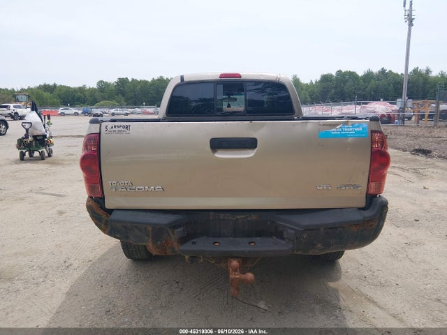 Toyota Tacoma Base V6