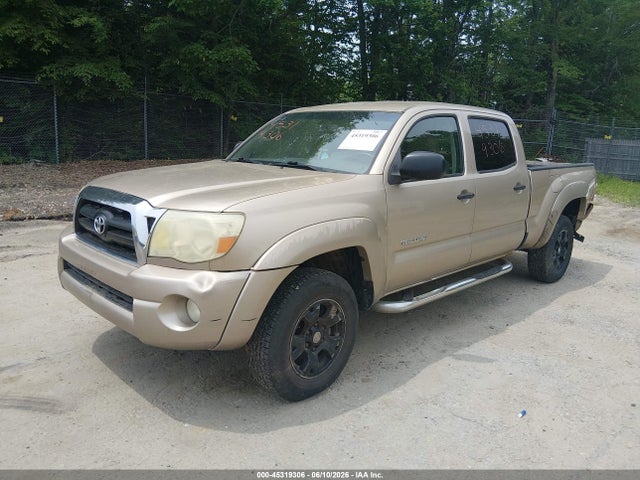 Toyota Tacoma Base V6