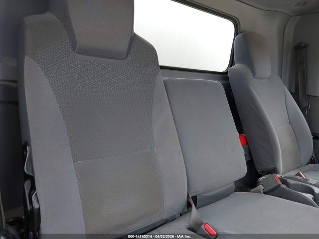 Isuzu Npr Hd