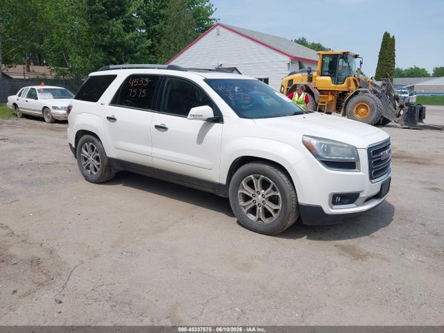 Salvage GMC Acadia Image