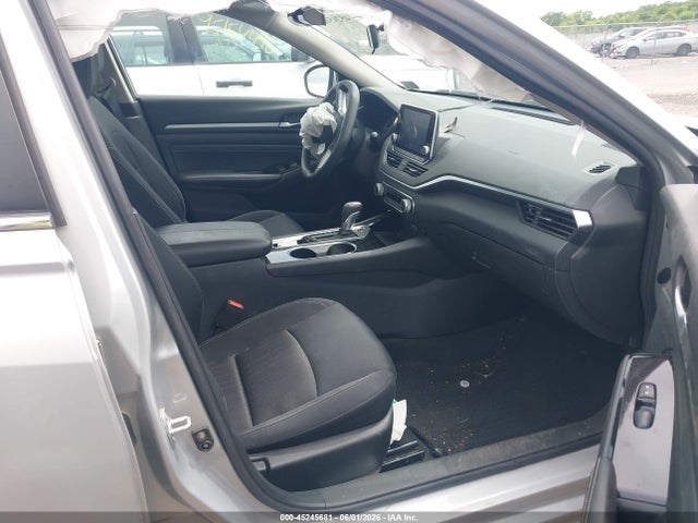Nissan Altima Sv Fwd
