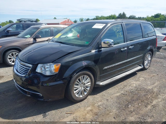 Chrysler Town & Country Touring-l
