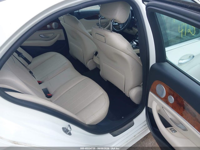 Mercedes-Benz E-Class 4matic