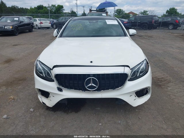 Mercedes-Benz E-Class 4matic