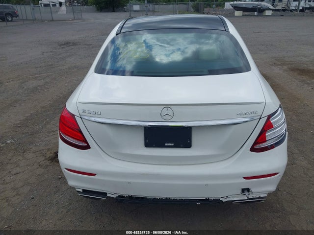 Mercedes-Benz E-Class 4matic