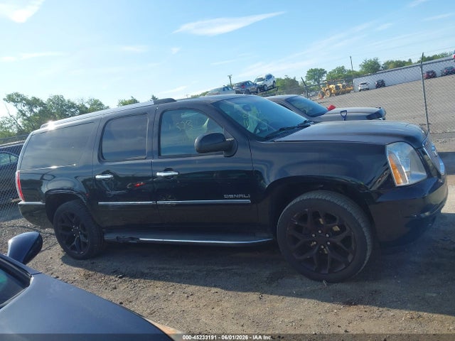 GMC Yukon Denali