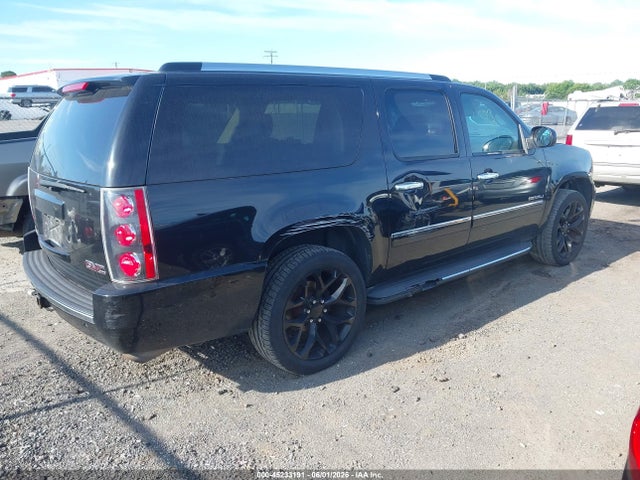 GMC Yukon Denali