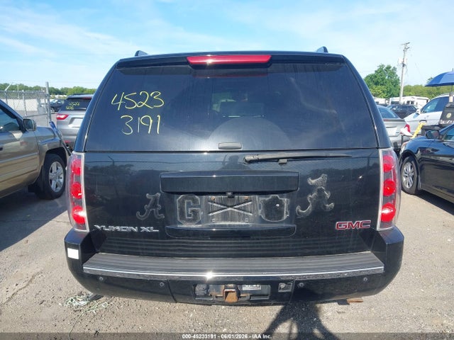 GMC Yukon Denali