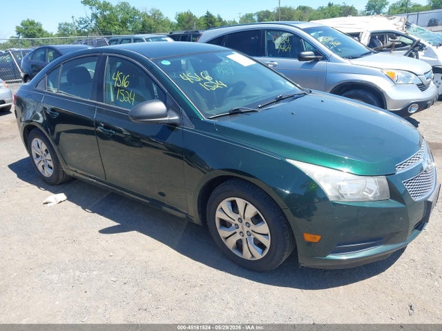Salvage Chevrolet Cruze Image