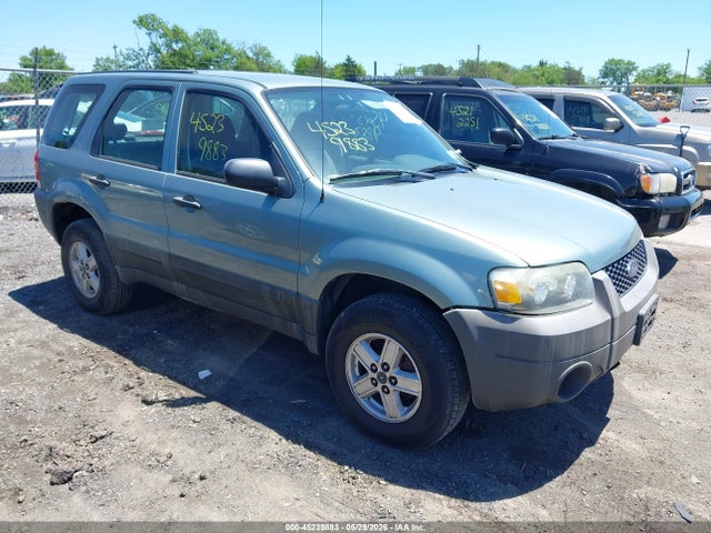 Salvage Ford Escape Image