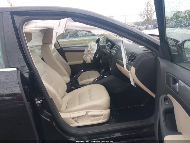 Volkswagen Jetta 1.4t Se