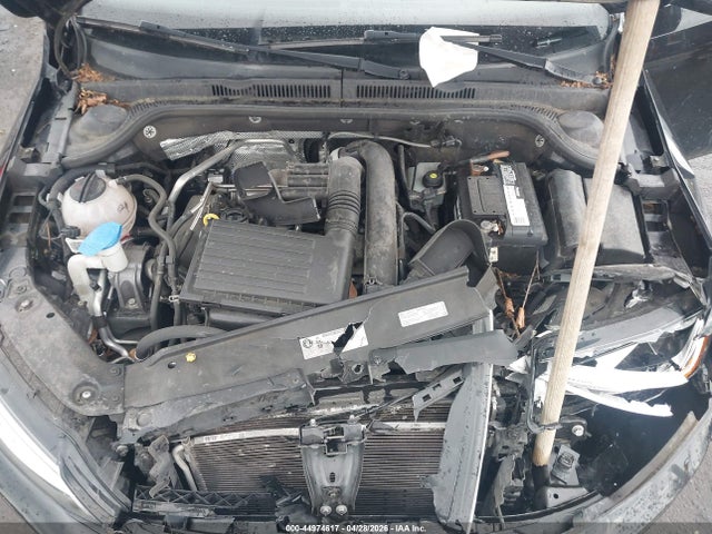 Volkswagen Jetta 1.4t Se