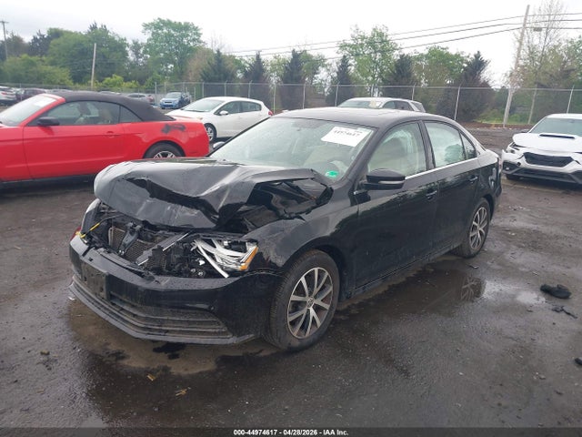 Volkswagen Jetta 1.4t Se