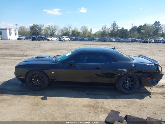 Dodge Challenger 392 Hemi Scat Pack Shaker