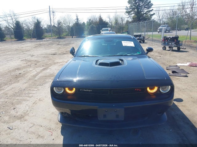 Dodge Challenger 392 Hemi Scat Pack Shaker