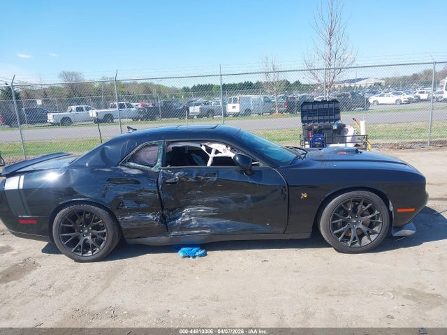 Dodge Challenger 392 Hemi Scat Pack Shaker