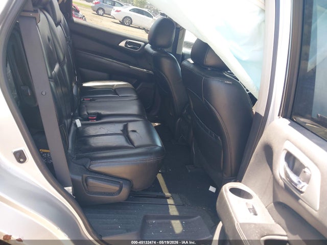 Nissan Pathfinder Sl
