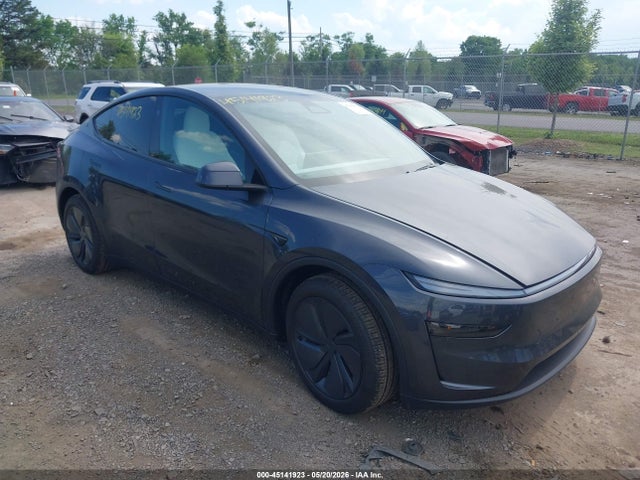 Salvage Tesla Model Y Image