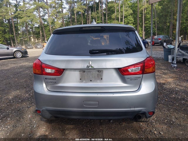 Mitsubishi Outlander 2.0 Le