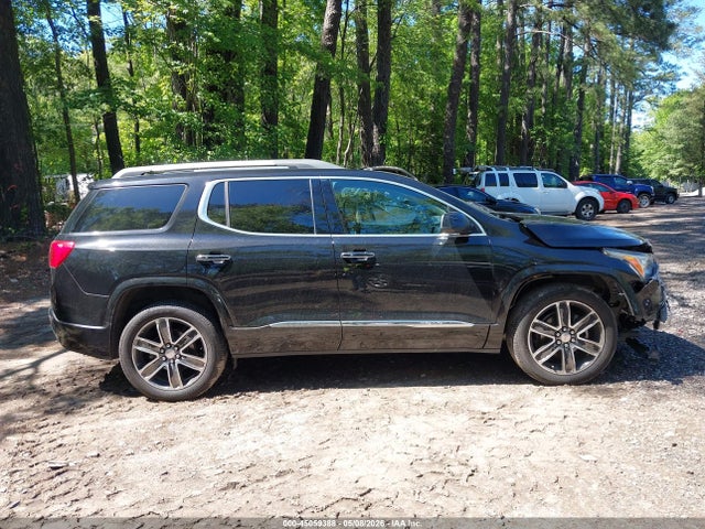 GMC Acadia Denali