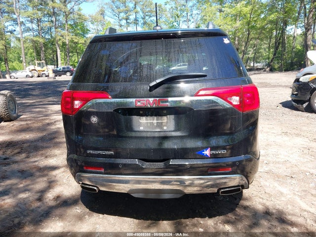 GMC Acadia Denali