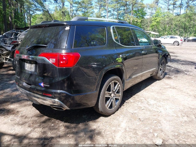 GMC Acadia Denali