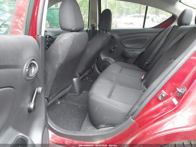 Nissan Versa 1.6 S+