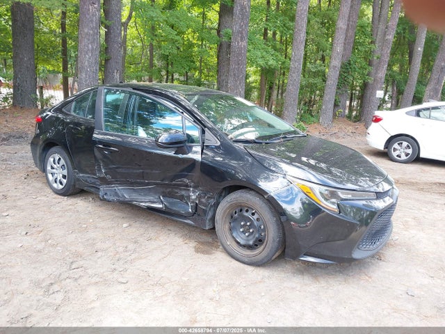 Salvage Toyota Corolla Image