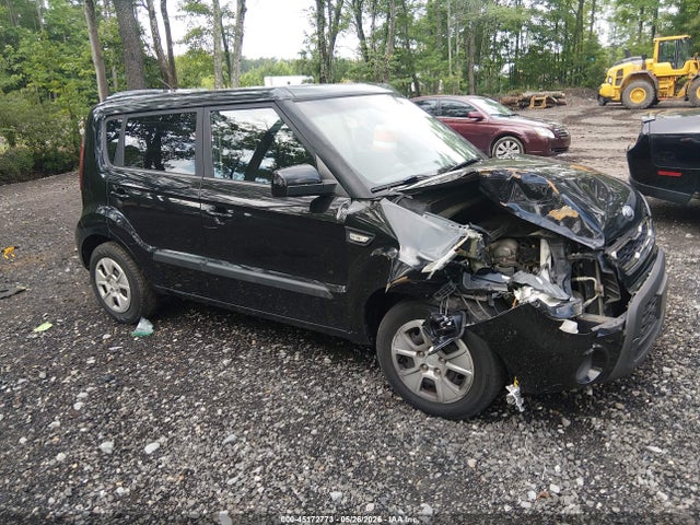 Salvage Kia Soul Image