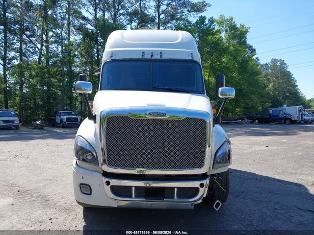 Freightliner Cascadia 125