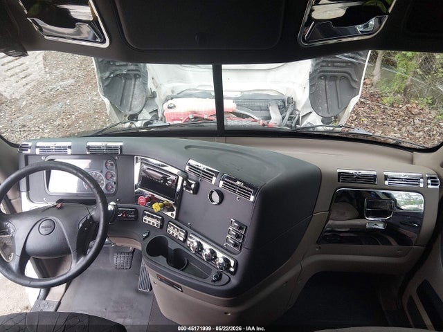Freightliner Cascadia 125