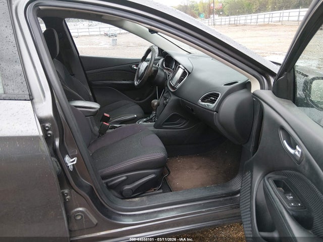 Dodge Dart Sxt