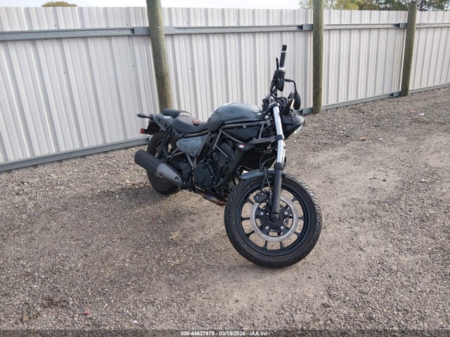 Salvage Kawasaki El450 Image