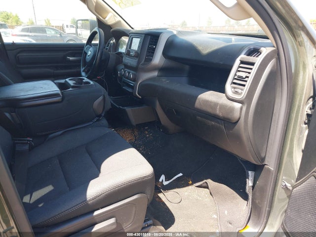 Ram 1500 Tradesman  4x4 6'4 Box