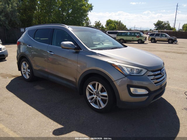 Salvage Hyundai SANTA FE Image