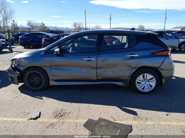 Nissan LEAF S