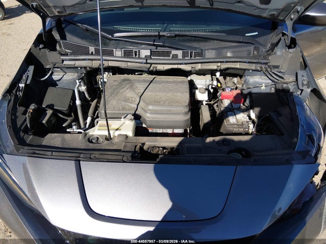 Nissan LEAF S