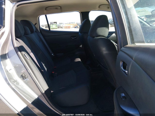 Nissan LEAF S
